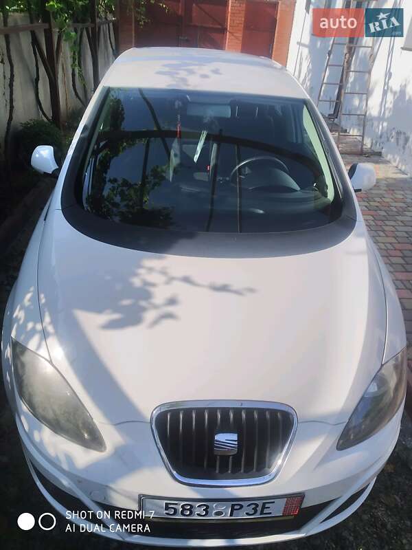 Минивэн SEAT Altea 2012 в Измаиле