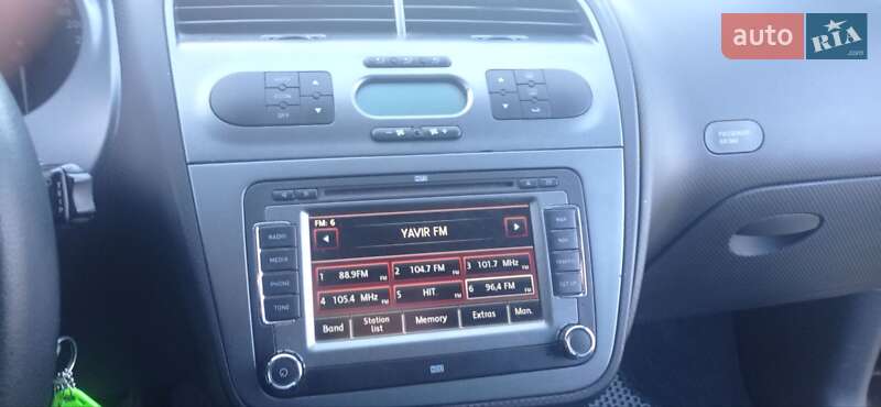 Минивэн SEAT Altea 2009 в Вишневом фото 14 Минивэн SEAT Altea 2009 в Вишневом