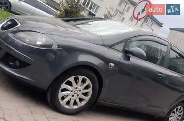 Хэтчбек SEAT Altea 2006 в 