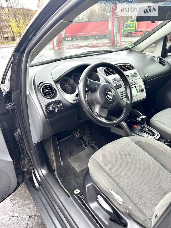 Минивэн SEAT Altea 2004 в Новояворовске фото 3 Минивэн SEAT Altea 2004 в Новояворовске