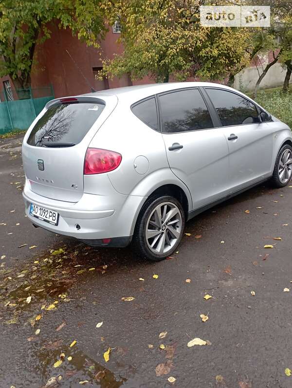 Минивэн SEAT Altea 2006 в Мукачево