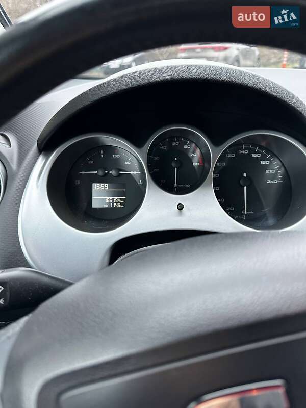Минивэн SEAT Altea 2009 в Сумах