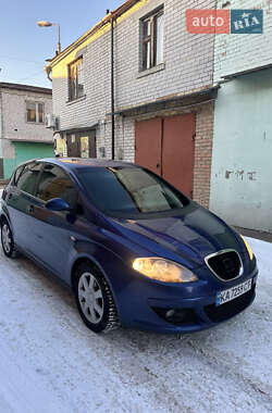 Минивэн SEAT Altea 2004 в Киеве