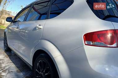 Минивэн SEAT Altea 2010 в 