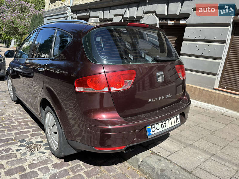 Минивэн SEAT Altea 2009 в Львове
