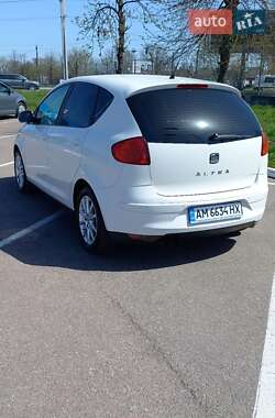 Минивэн SEAT Altea 2009 в 