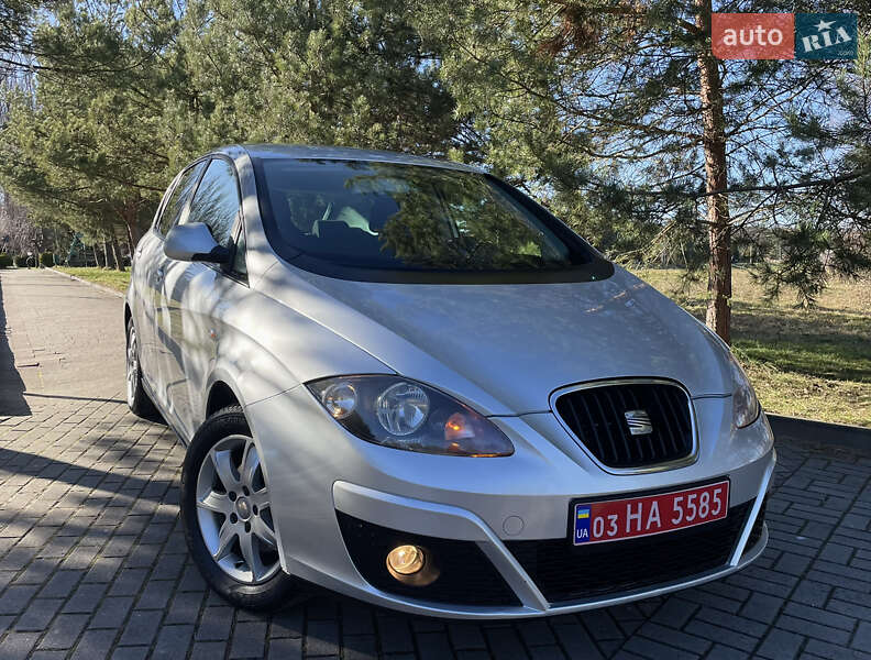 Мінівен SEAT Altea 2011 в 
