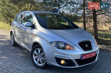 Мінівен SEAT Altea 2011 в 