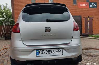 Минивэн SEAT Altea 2004 в 