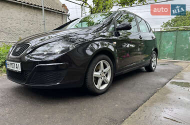 Минивэн SEAT Altea 2010 в Измаиле