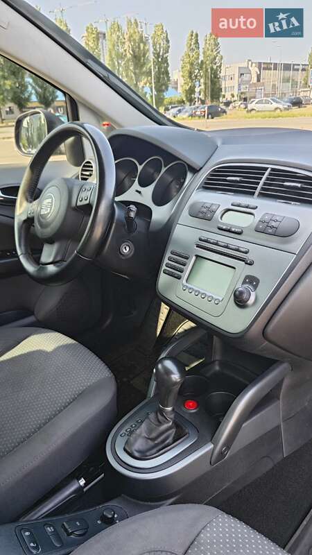 Минивэн SEAT Altea 2008 в Киеве