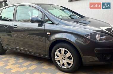 Минивэн SEAT Altea 2012 в 