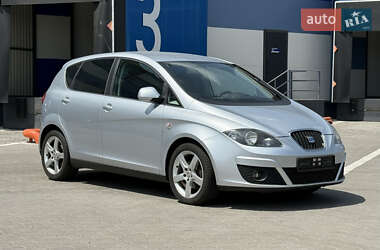 Минивэн SEAT Altea 2010 в Ровно