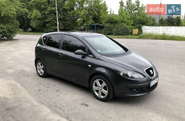 Минивэн SEAT Altea 2006 в 