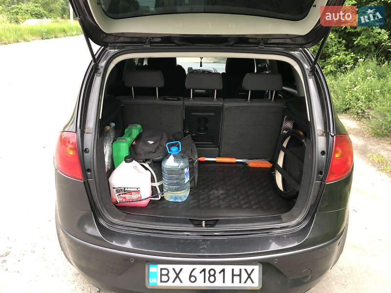 Минивэн SEAT Altea 2006 в Хмельницком