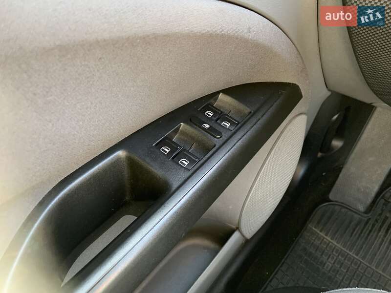 Минивэн SEAT Altea 2005 в Виннице