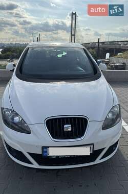 Минивэн SEAT Altea 2015 в Киеве