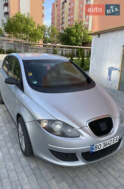 Минивэн SEAT Altea 2005 в 
