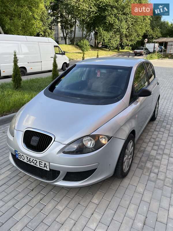 Минивэн SEAT Altea 2005 в Хмельницком