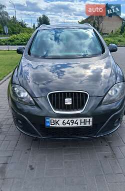Мінівен SEAT Altea 2010 в 
