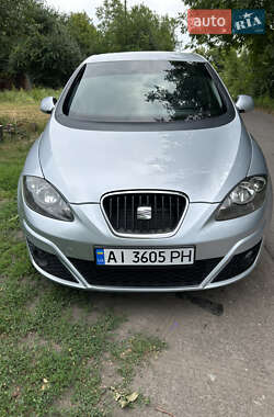 Минивэн SEAT Altea 2010 в 