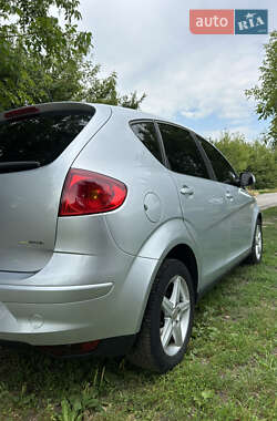 Минивэн SEAT Altea 2010 в 