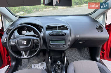 Мінівен SEAT Altea 2011 в 