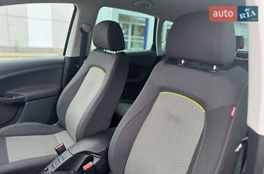 Минивэн SEAT Altea 2006 в 