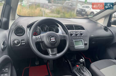Минивэн SEAT Altea 2006 в 