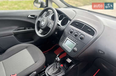 Минивэн SEAT Altea 2006 в 