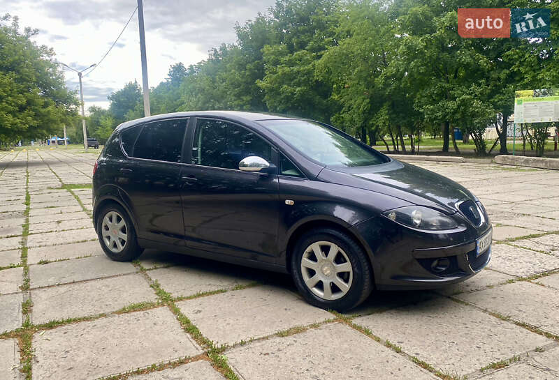 Минивэн SEAT Altea 2005 в Харькове