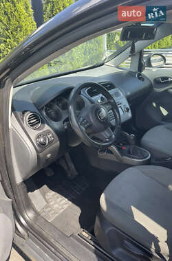 Минивэн SEAT Altea 2005 в 