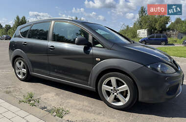 Минивэн SEAT Altea 2010 в 