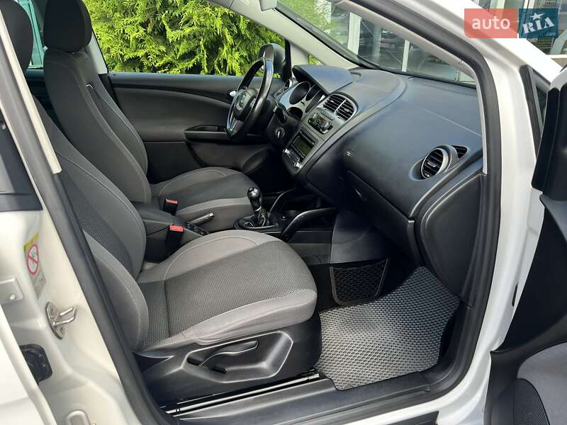 Минивэн SEAT Altea 2015 в Ровно