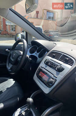 Минивэн SEAT Altea 2009 в 