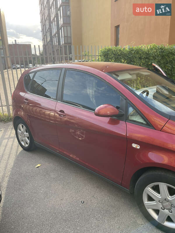 Минивэн SEAT Altea 2008 в Виннице