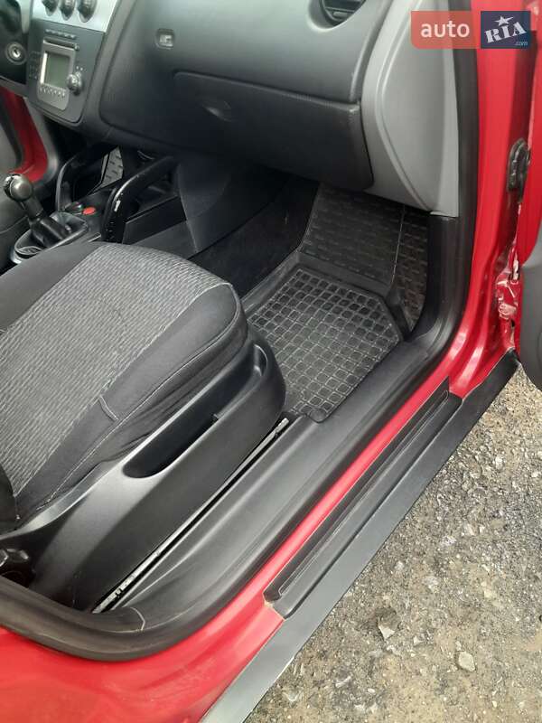 Минивэн SEAT Altea 2004 в Борщеве