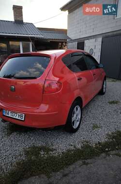Минивэн SEAT Altea 2004 в 