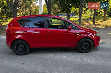 Минивэн SEAT Altea 2006 в 