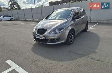 Минивэн SEAT Altea 2005 в 