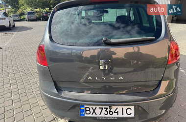 Минивэн SEAT Altea 2006 в 