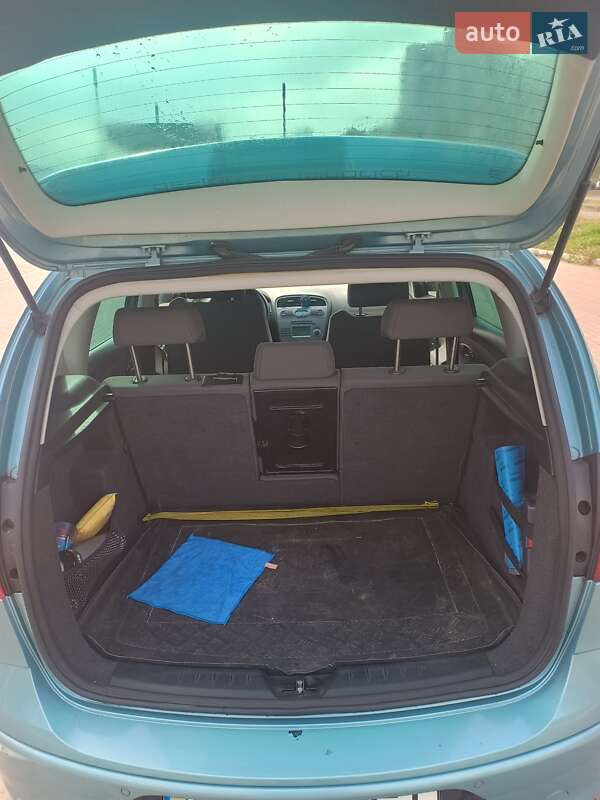 Минивэн SEAT Altea 2008 в Сумах