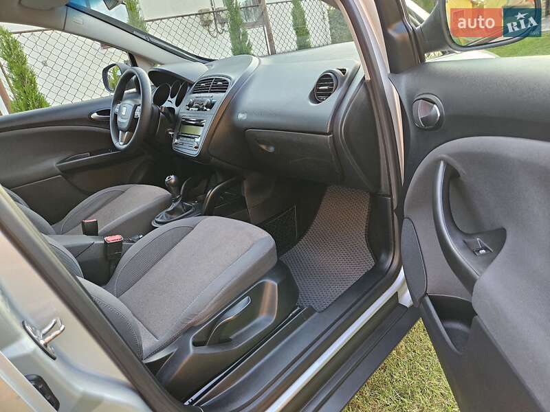 Минивэн SEAT Altea 2013 в Дрогобыче