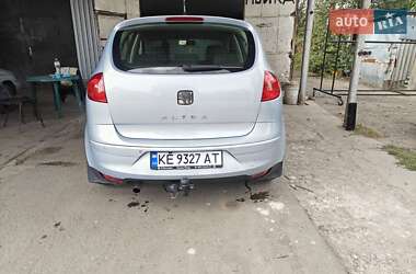 Минивэн SEAT Altea 2005 в 