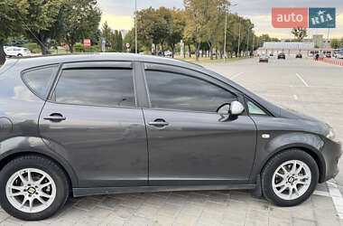 Минивэн SEAT Altea 2004 в 
