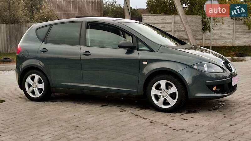 Минивэн SEAT Altea 2008 в Полтаве