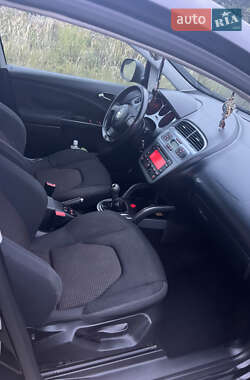 Минивэн SEAT Altea 2007 в 