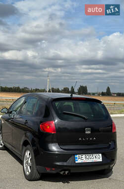 Минивэн SEAT Altea 2008 в 