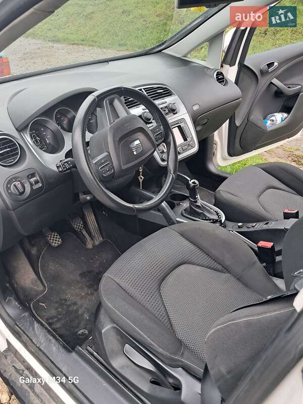 Минивэн SEAT Altea 2010 в Ровно