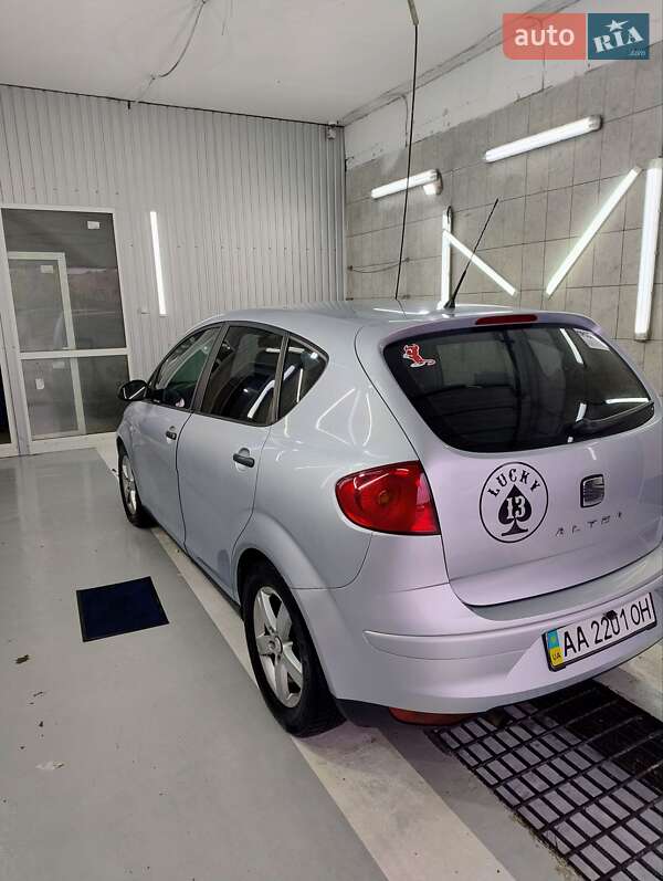 Минивэн SEAT Altea 2005 в Боярке